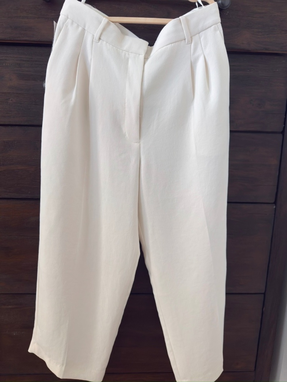 Aritzia Effortless Cropped High Rise Wide Leg